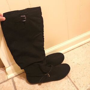 Rampage Women's "Charter" Black Faux Suede Pull-On Winter Boots Size 8.5